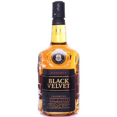 Black Velvet Reserve 8 Ani Whisky 40 1l Padrino Drinks