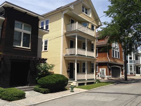 East Side, Providence, 117 Pratt St., Unit 3 - 2 Bed, 2 Bath, $2700