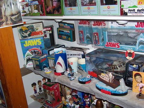 Jaws Toys Collectibles Very Hard To Find Stuff Jaws Shark Movietoys Jaw Toy Collection