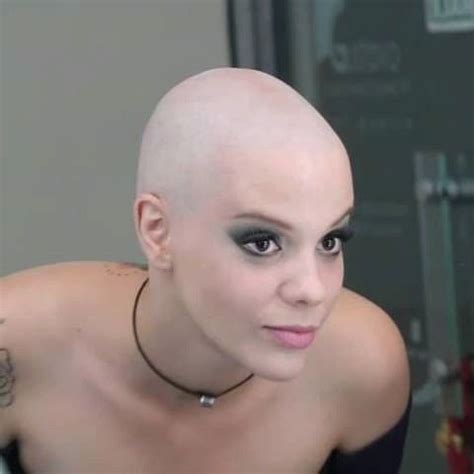 Pin By Lee S On Hair Dare Smooth Razor Shave Bald Bald Women Long