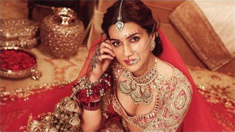 In Pics Kriti Sanon Is Quintessential Bride As She Turns Muse For Manish Malhotra