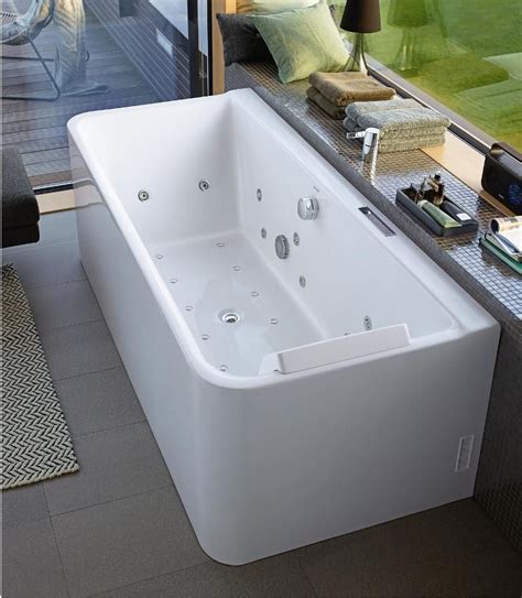 Whirlpools, sauna, sinks, bathtubs & more for modern luxury bathrooms. P3 Comforts | Duravit | Whirlpool badewanne, Duravit ...