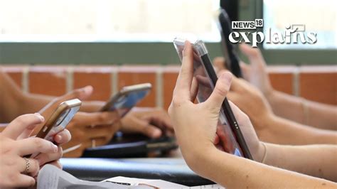 Un Report Makes Strong Case For Banning Smartphones In Schools Heres Why In 10 Points News18