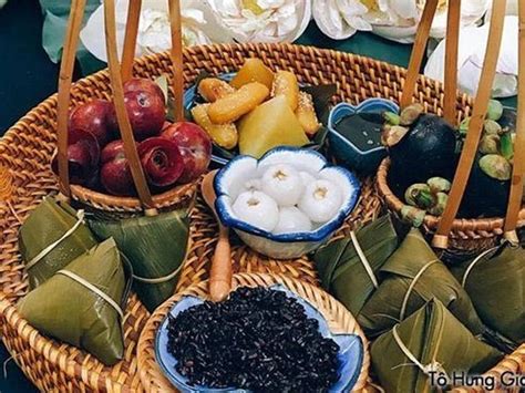 Trong ngày tết đoan ngọ, nên tránh. Tết Đoan Ngọ. Tết đoan ngọ là gì. Văn khấn tết đoan ngọ ...