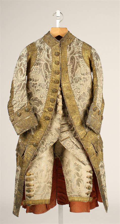 The Essence Of Frenchness 17th Century Fashion 18th Century Fashion
