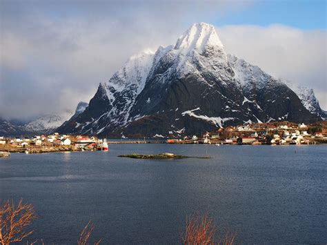 Village Reine Lofoten Islands Norway A Photo On Flickriver