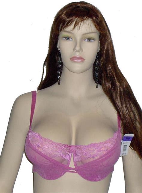 Bras And Bra Sets 40c Delta Burke Sexy Pink Bra Lingerie Was Sold For R25000 On 30 May At 1700