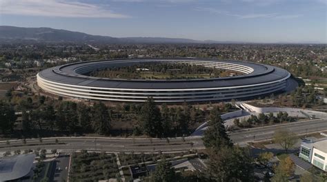 Apple Announces Plans To Construct Second Us Headquarters Archdaily