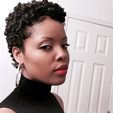 Queen Brittany ~ Queen Of Kinks C﻿u﻿rls And Coils Neno Natural