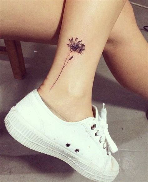 20 Gorgeous Flower Tattoo Designs For Female Styles Weekly