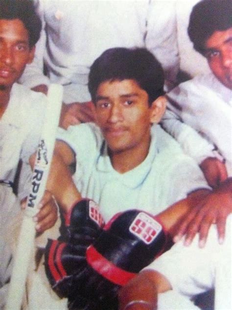 10 Rare Unseen Photos Of Ms Dhoni From Childhood
