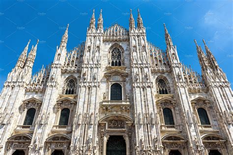 Stöbern sie durch beliebte & nachhaltige modemarken. Milan Cathedral | High-Quality Architecture Stock Photos ...