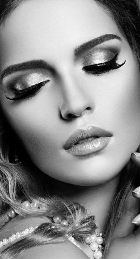 17 Best Black And White Makeup Images In 2020 Black And White Makeup