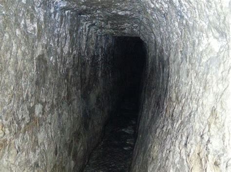 Hezekiah's Tunnel - Biblical Archaeology Society