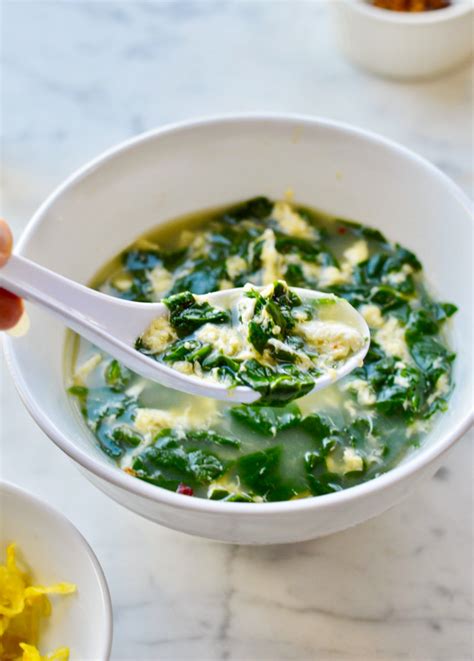 Rinse eggs in cold water briefly, peel, slice in half and place in the soup. Egg Trio Soup With Spinach - Tiffy Delicatessen: 3 Trio ...