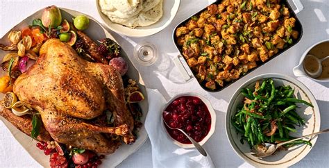 Turkey breast, sweet potatoes, green beans and more. Whole Foods Thanksgiving Dinner Options 2020 | POPSUGAR Food