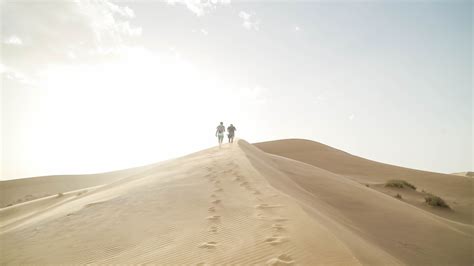 Desert People Sand Hills Walk 4k Hd Wallpaper