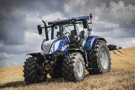 New holland agricultural products include tractors, combine harvesters, balers, forage harvesters. New Holland launches 100-year-celebration photo ...