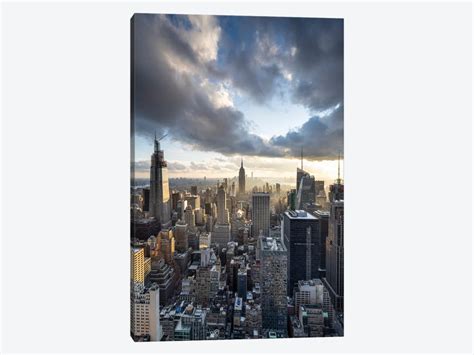 Empire State Building And Manhattan Skyline Canvas Print Jan Becke