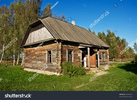 An Old Traditional Belarusian School In The Countryside Stock Photo