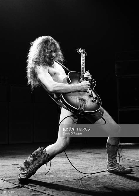 Ted Nugent Live At The Hammersmith Odeon 1978 In 2020 Musik Bilder