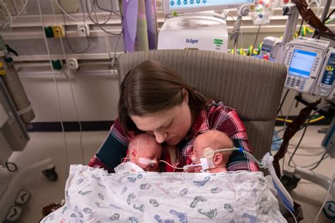 Seeing Double 12 Sets Of Twins Born At Missouri Hospital In One Week