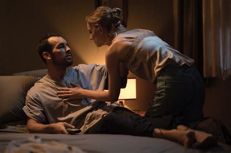 The Paramedic Psychological Thrillers On Netflix Popsugar Entertainment Photo
