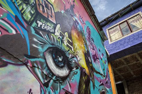 Images Gratuites Maison Couleur Graffiti Art De Rue Mural Zone