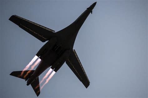 Watch B 1 Lancer Bomber Night Takeoff In Full Afterburner Fighter Sweep