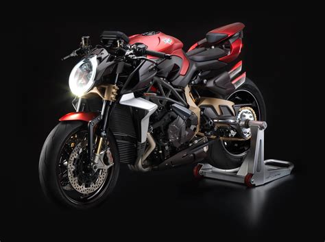 Below is a press release issued by mv agusta: 2019 MV Agusta Brutale 1000 Serie Oro - 205 bhp Naked ...