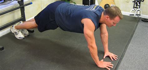 Close Grip Pushups Triceps Exercise Guide With Photos