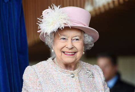 Queen Elizabeth Ii Broke Royal Protocol Once At Winston Churchills