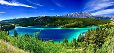 Emerald lake, Yukon, Canada : r/pics