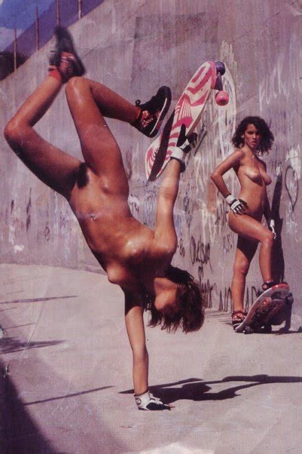 Naked Skateboarding Porn Photo