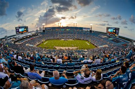 The jaguars website says those in your pod should be family or close friends. Gallery Jacksonville Jaguars Everbank Stadium