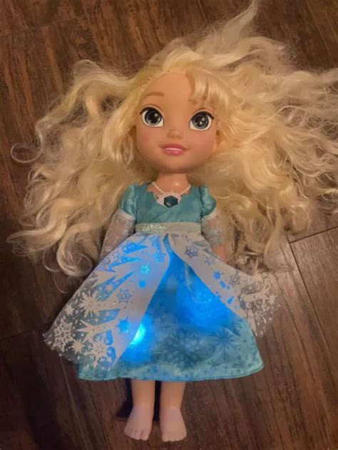 JAKKS PACIFIC DISNEY Frozen Elsa Light Up Talking Singing Doll EUR PicClick FR