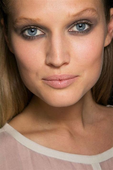 How To Get Flawless Skin Tips To Faking Great Skin With Makeup