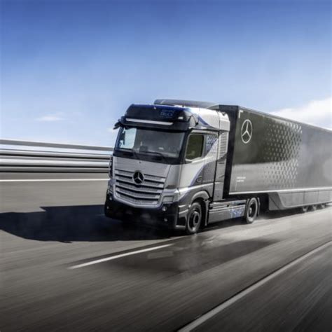 Daimler Trucks Starts Testing New Genh Fuel Cell Truck Prototype