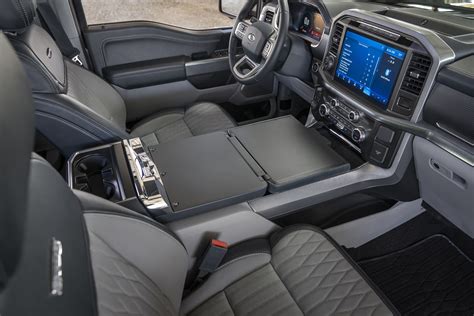 We tested a 2020 model with. 2021 Ford F-150 Ups Towing, Payload Capacity | GM Authority