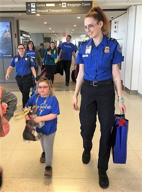 Tsa Team At Portland International Jetport Helps 6 Year Old Somerset