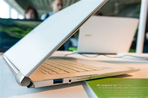 The acer aspire s 13 offers a great level of value for its sub $1,000 price point. Acer Switch Alpha en S13 Preview - Aspire S13 - Tweakers