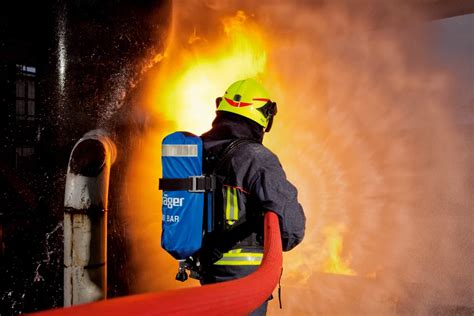 Draeger PSS Self Contained Breathing Apparatus At Best Price In Mumbai