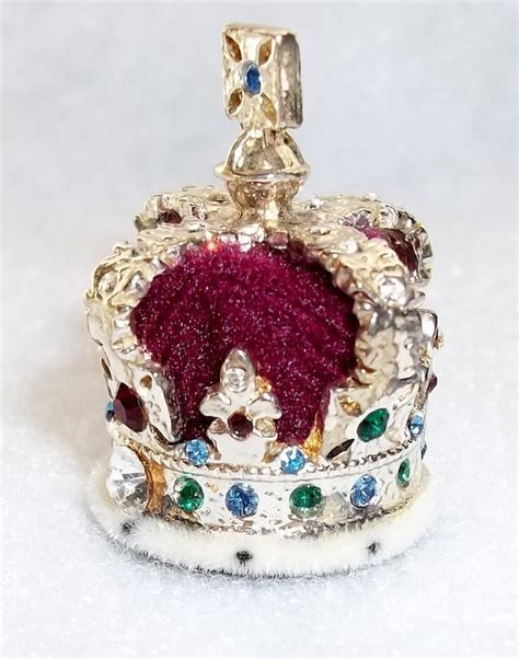 Scale Miniature Crown Of Queen Victoria Imperial State Crown