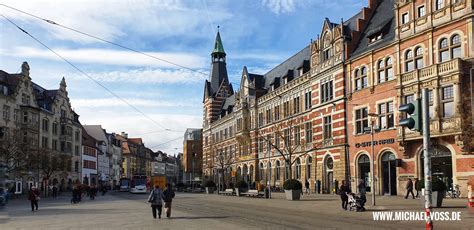 Certainly we organize troughout the whole year the most different group experiences for you discover the city's many cultural and architectural treasures and succumb to the charms of erfurt's romantic old quarter. Unterwegs im Sendegebiet - heute in Erfurt - Michael Voß