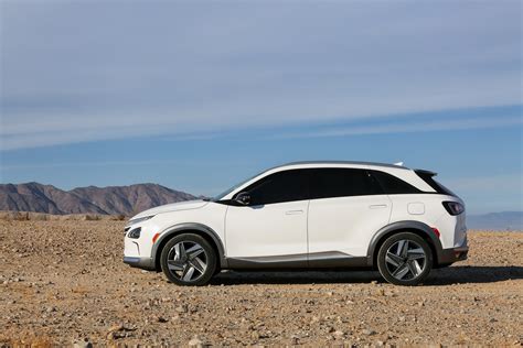 Learn more about the innovative features and specifications at hyundaiusa.com. 2019 Hyundai Nexo Fuel Cell Vehicle Features 370 Miles Of ...