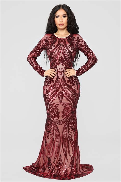 Unforgettable Romance Sequin Dress Burgundy
