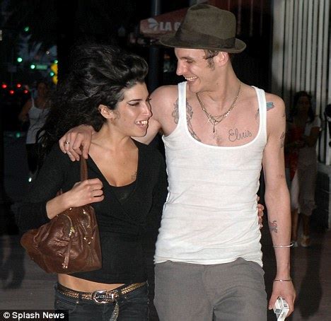 Jun 11, 2021 · amy winehouse book: Amy Winehouse dead: Blake Fielder-Civil said they loved ...