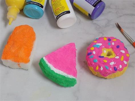 One Savvy Mom Nyc Area Mom Blog Diy Squishies Necklaces How To