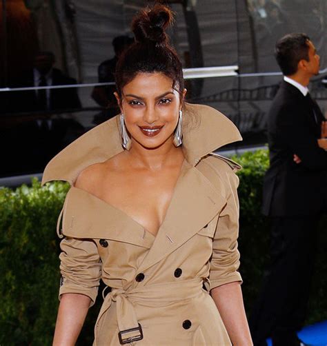 Deepika Padukone Mix Ups Slammed By Priyanka Chopra Its Unfair