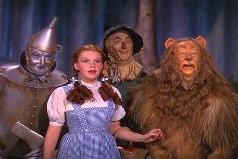 The wizard of lies is a 2018 american television biopic film directed by barry levinson and written by sam levinson, sam baum, and john burnham schwartz. The Wizard of Oz (1939) | Flickr - Photo Sharing!